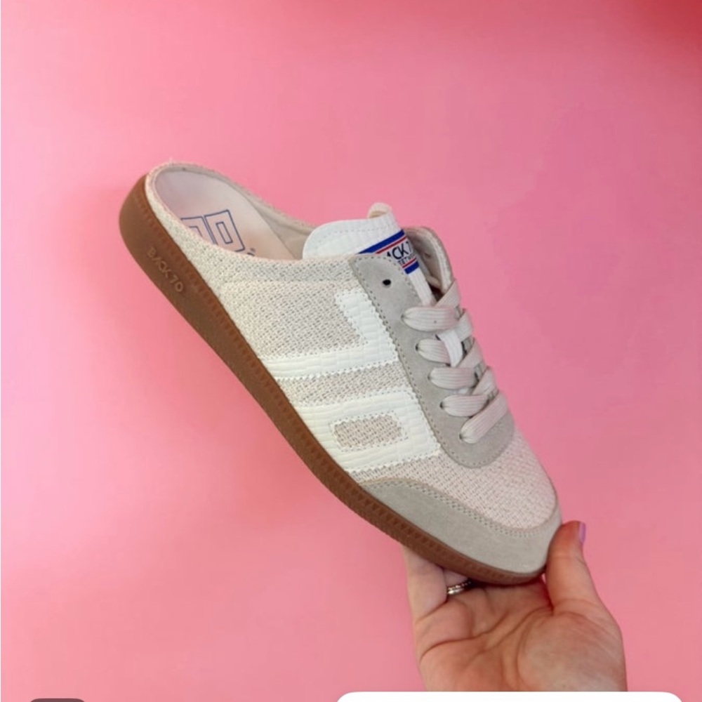 Cream and Tan Mules with Open Back Design new never worn